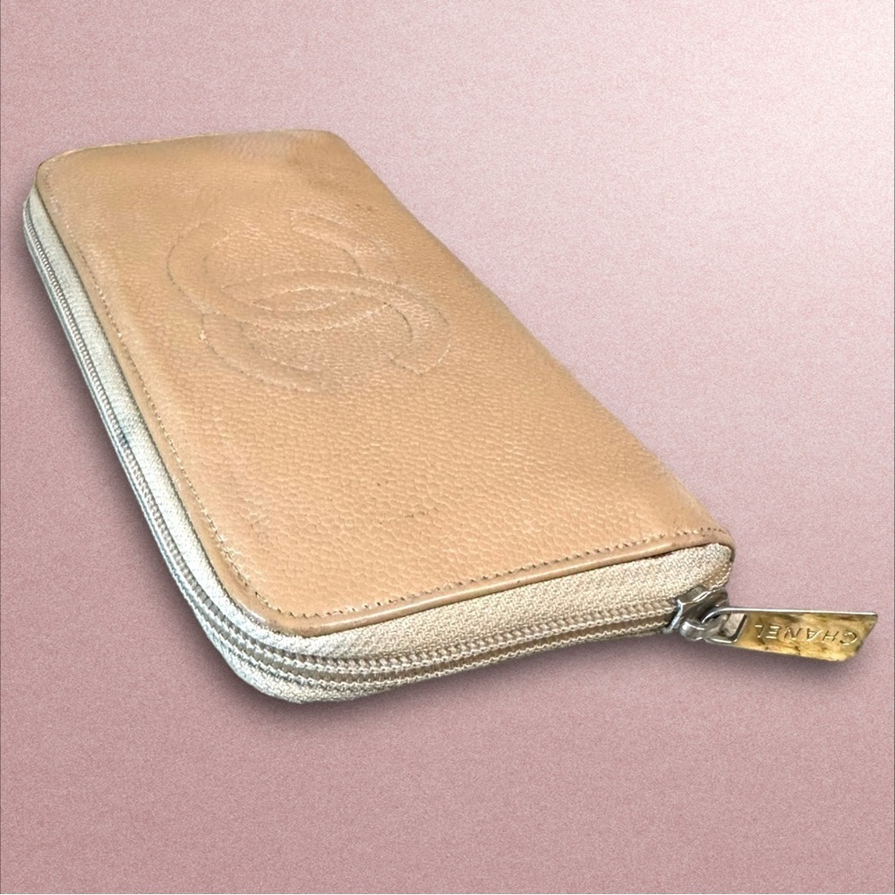 Chanel caviar zip wallet - Picture 8 of 16